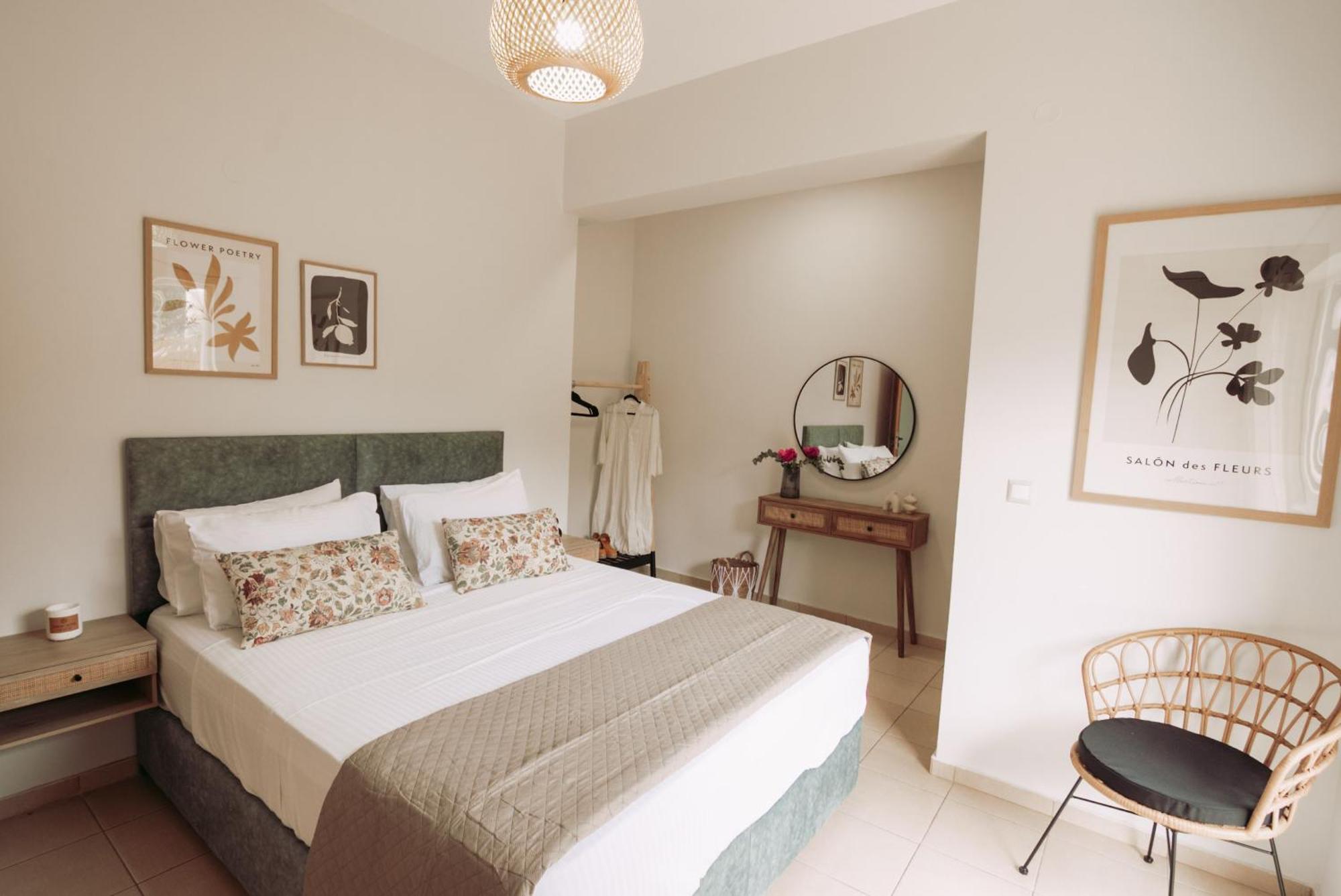 Summer Blue Apartments Chania Ханя Екстериор снимка