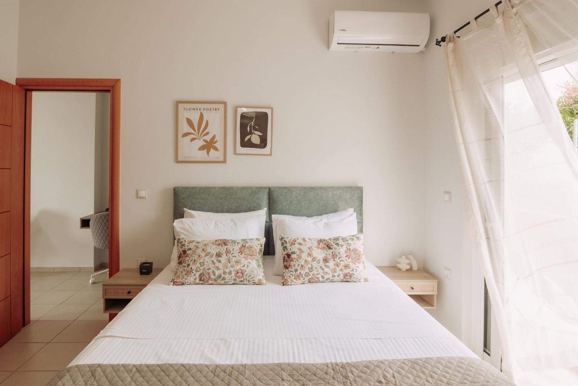 Summer Blue Apartments Chania Ханя Екстериор снимка