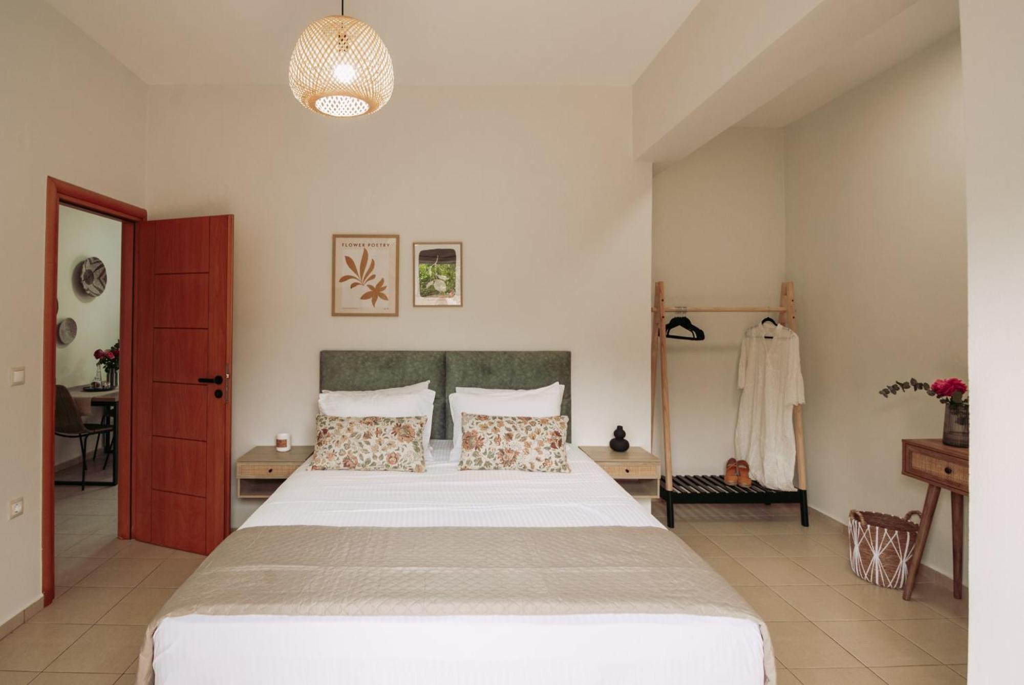 Summer Blue Apartments Chania Ханя Екстериор снимка
